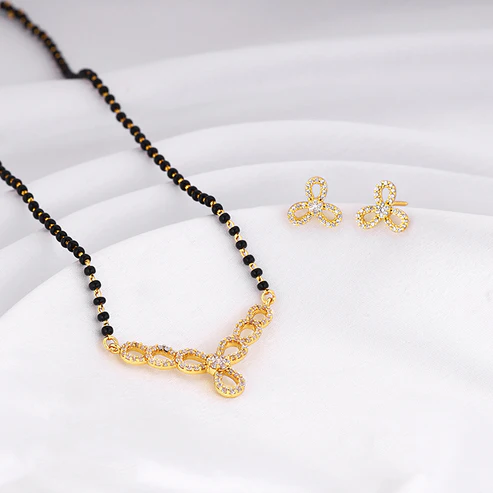 Golden Trifecta Love Mangalsutra Set